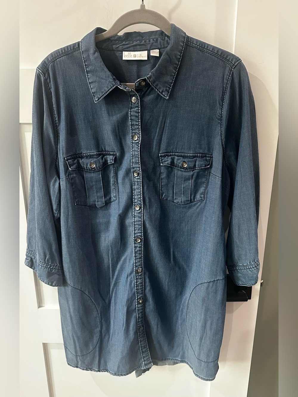 Belle by Kim Gravel Denim Shirt Large Blue Button Up Pocket Dress Tunic Duster